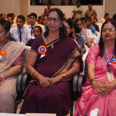 Awards2526 04