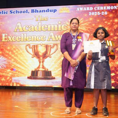 Awards2526 23