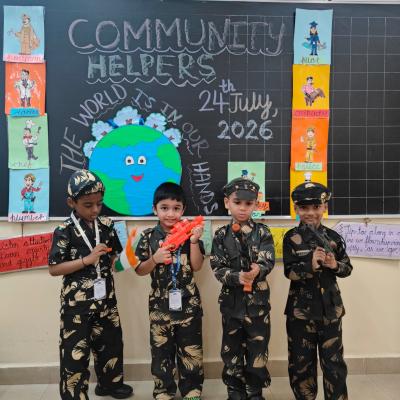 Community Helpers16