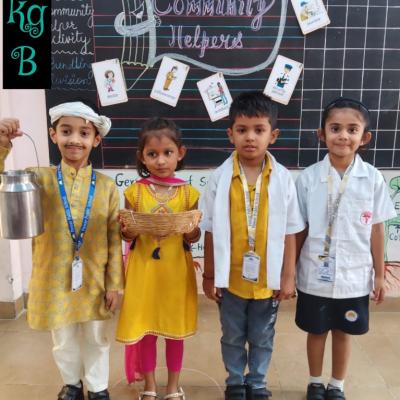 Community Helpers6