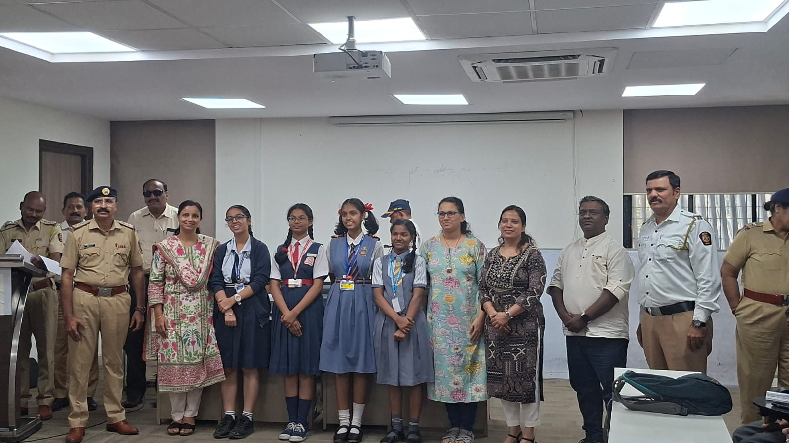 /kandivali/index.php/student-life/achievement/road-safety-elocution-speech-competition