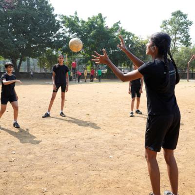 Throw Ball 1