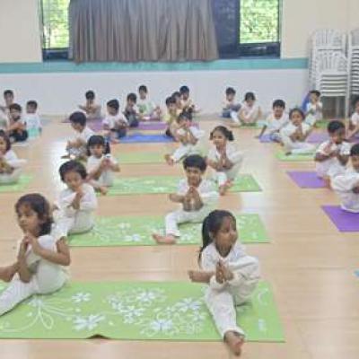 Little Yogis Big Energy