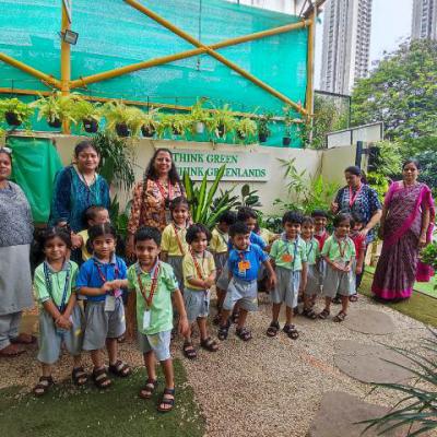 Jr Kg Feild Trip 9